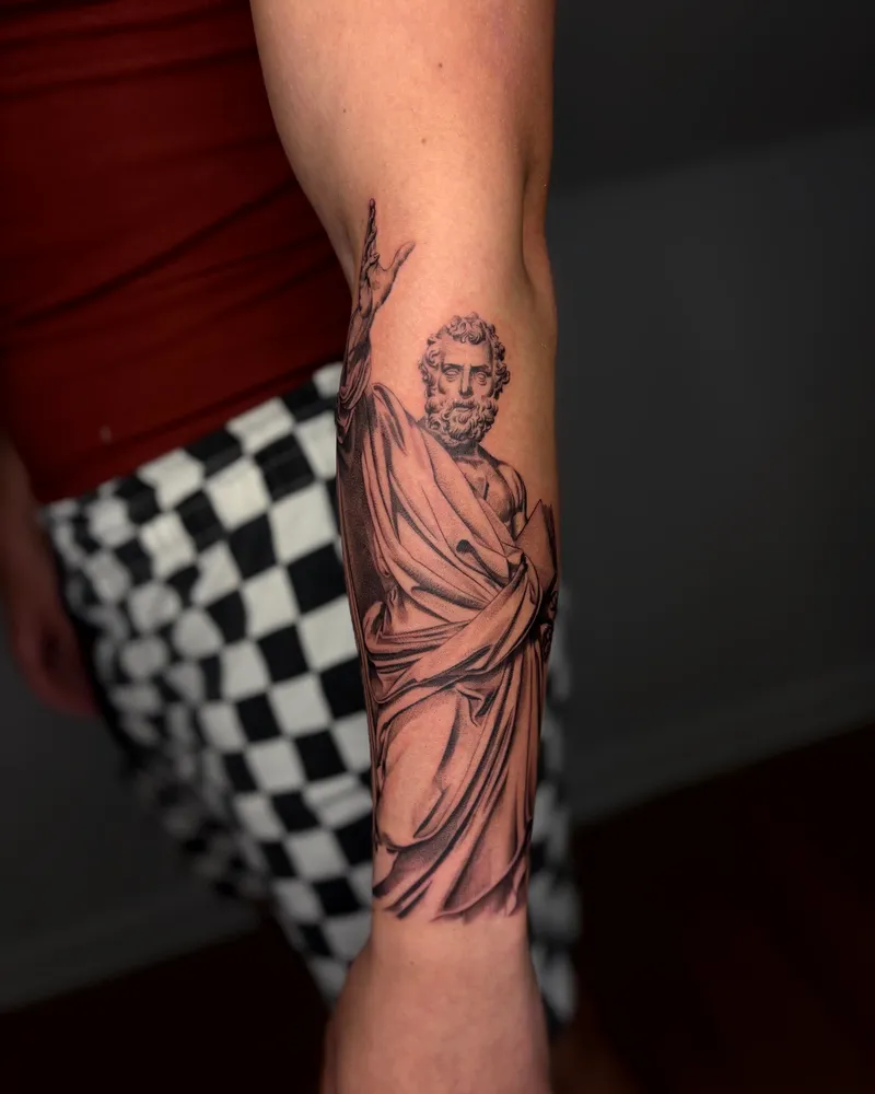 Full-body Greek statue